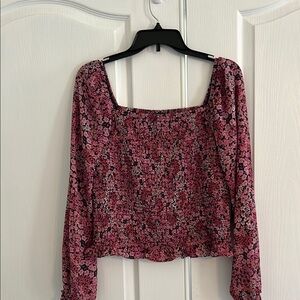 Brand new Vince Camuto Floral Pink Women's Top